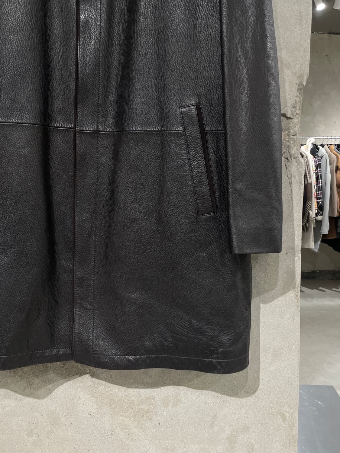 지방시 다크 브라운 밍크 라이너 쉽 레더 코트 상품이미지5