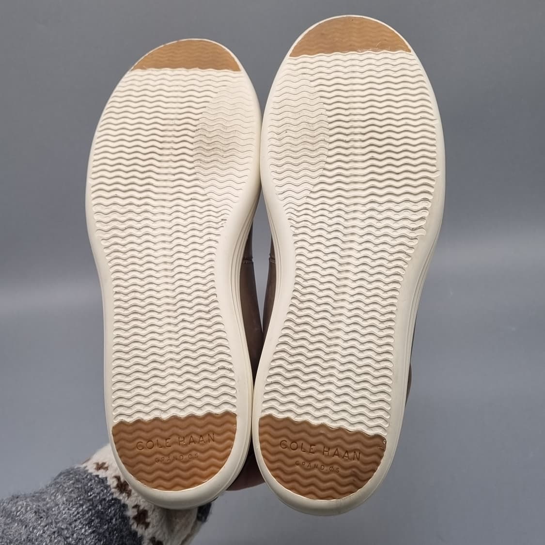 콜한 그랜드 크로스코트2 누벅 스니커즈280 상품이미지3