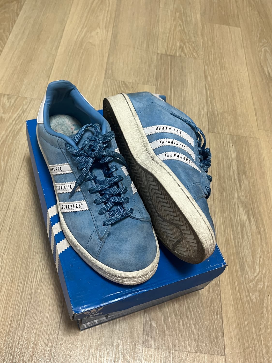 아이다스x휴먼메이드 캠퍼스 라이트블루 상품이미지3