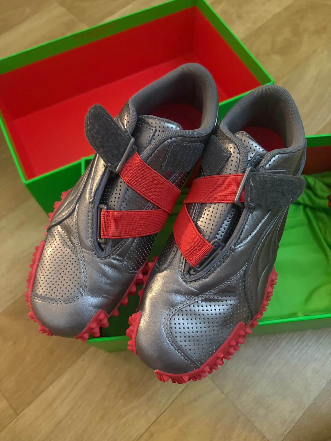 오토링거 푸마 실버레드 상품이미지2