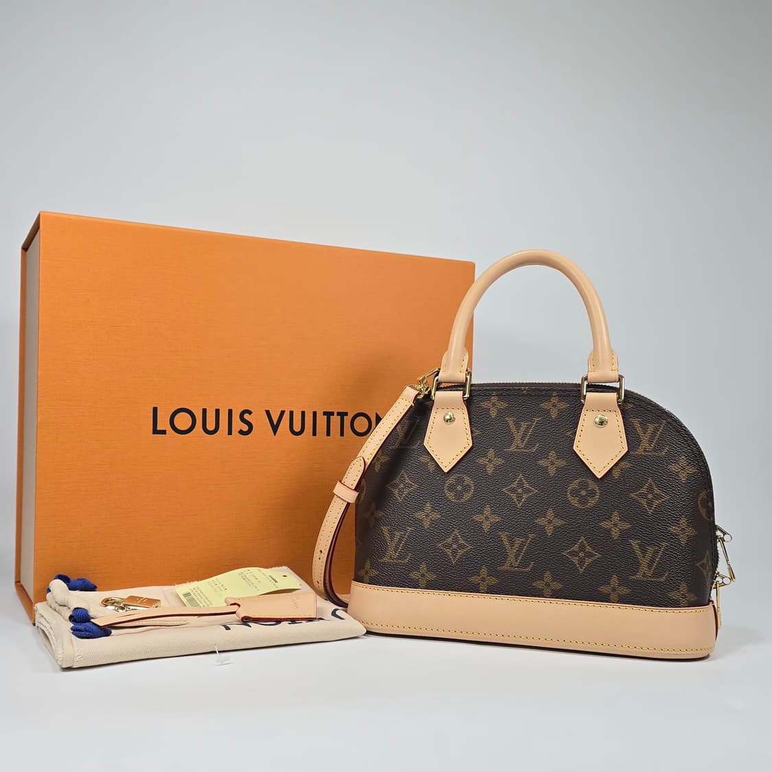 루이비통 알마BB 모노그램 토트백 크로스백 상품이미지1