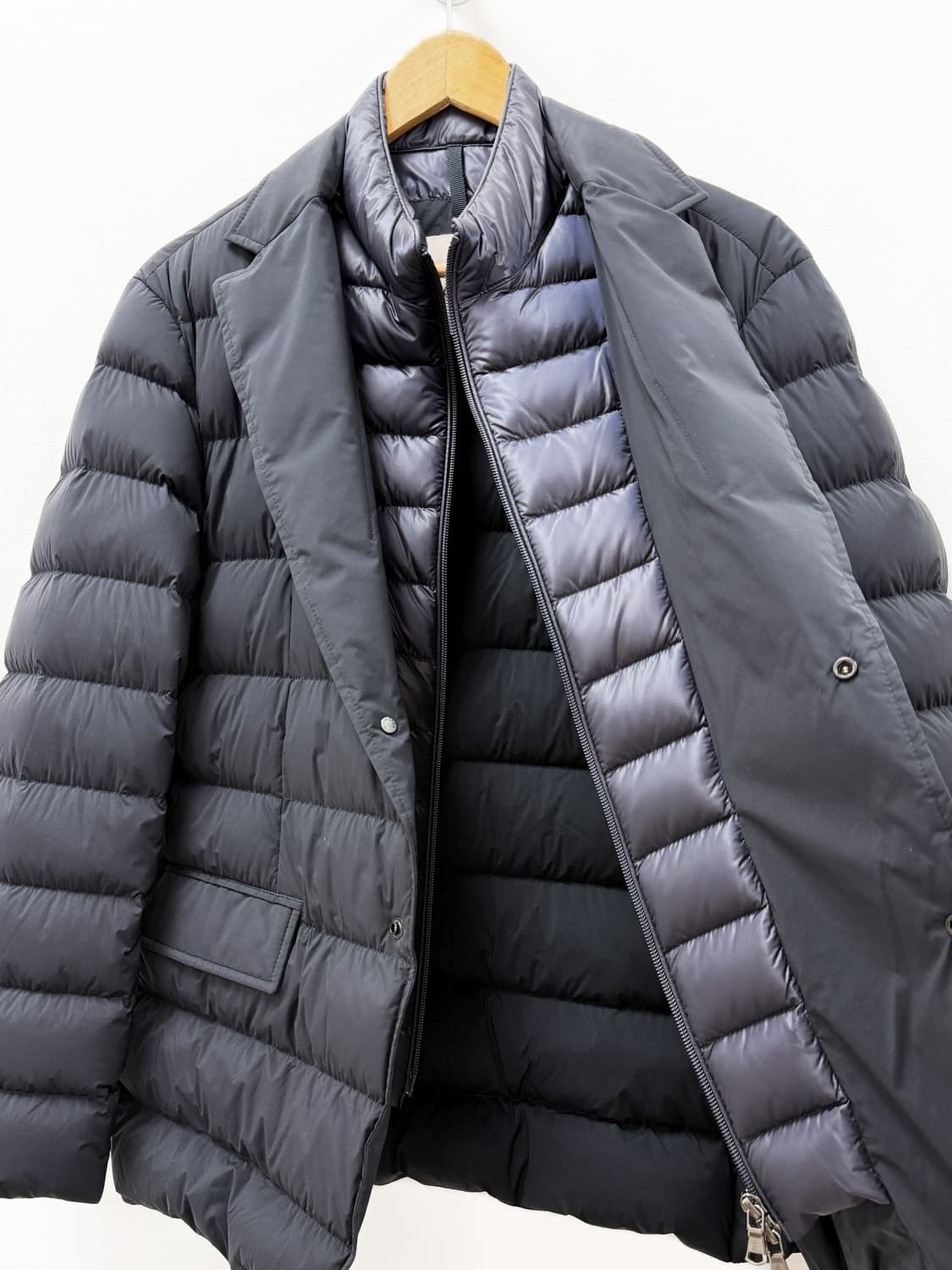 몽클레르 페란디에 레이어드 다운 블레이저 자켓 상품이미지6