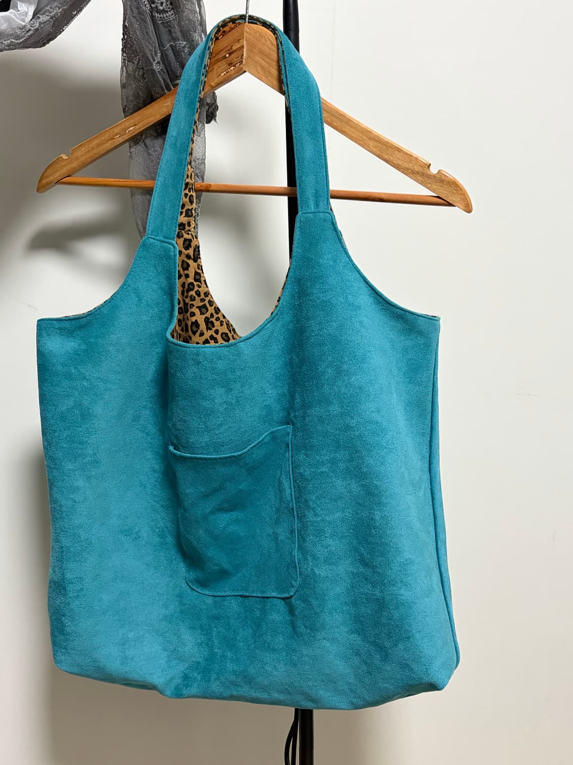 레오파드 리버시블 숄더백 상품이미지2