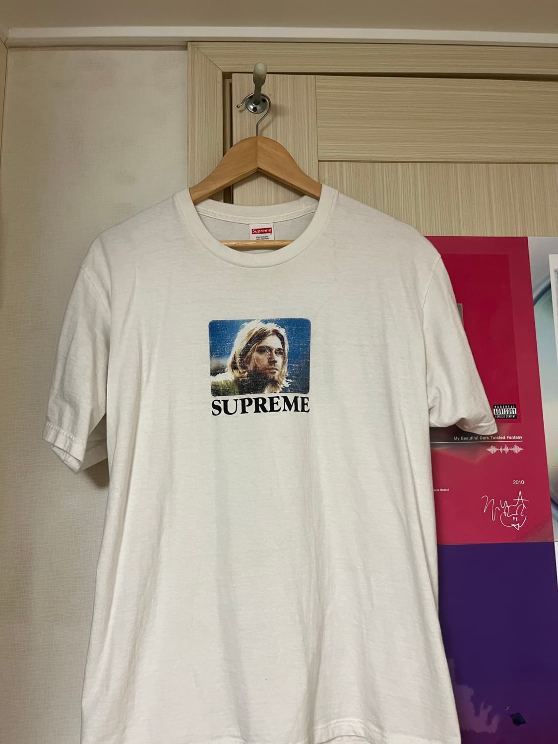 슈프림 커튼코베인 L 상품이미지1