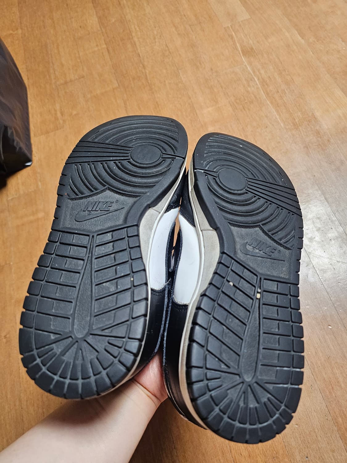 나이키 덩크 로우 범고래 275 상품이미지4