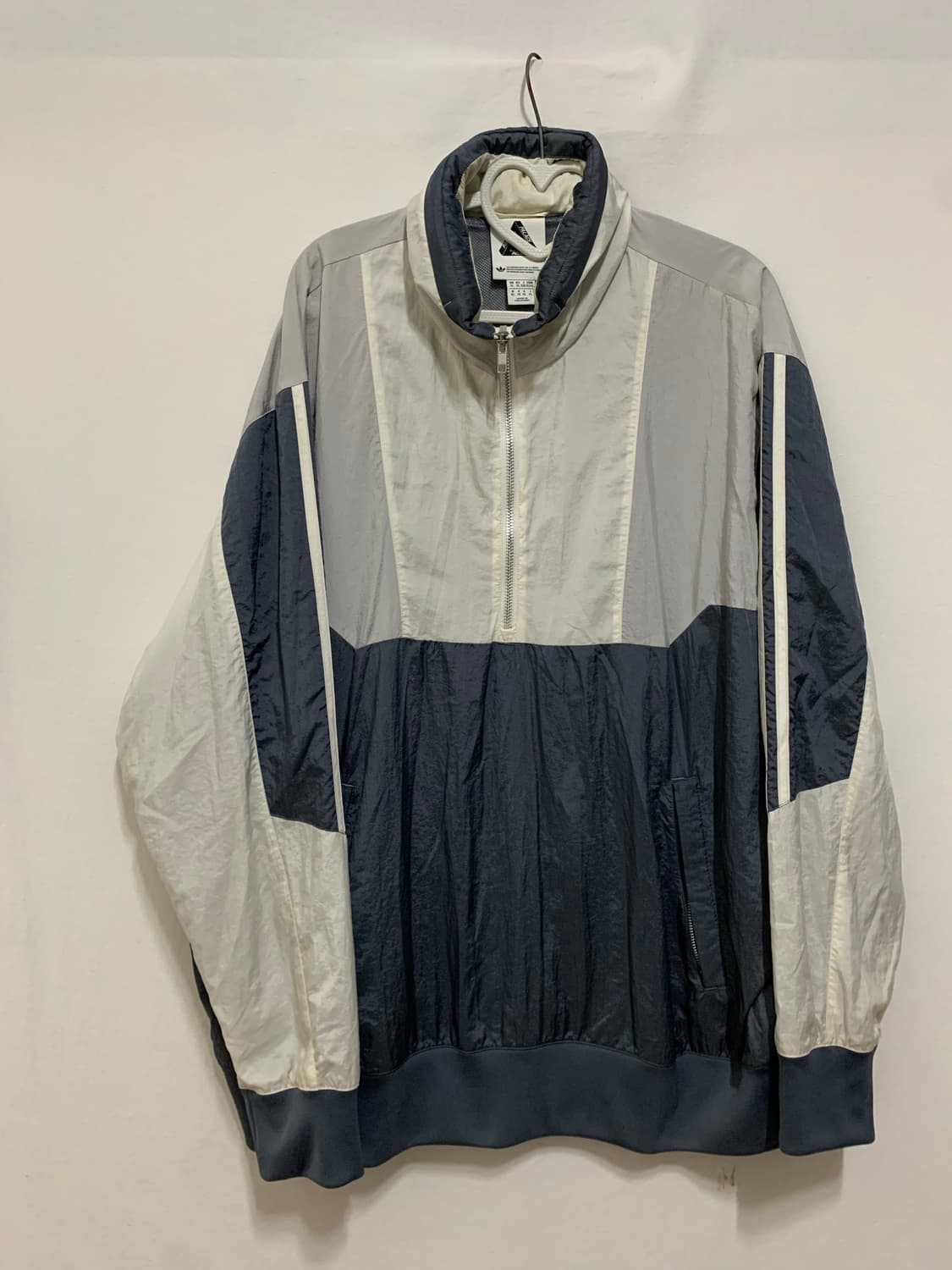 아디다스 팔라스 1ST 하프집업 상품이미지1