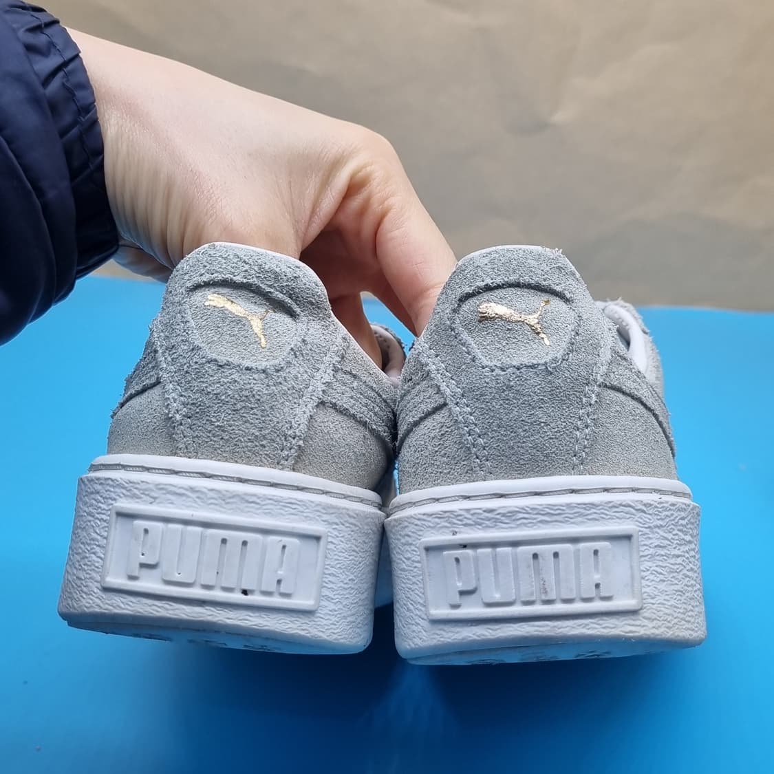 푸마 클래식 스웨이드 여성스니커즈230  상품이미지4