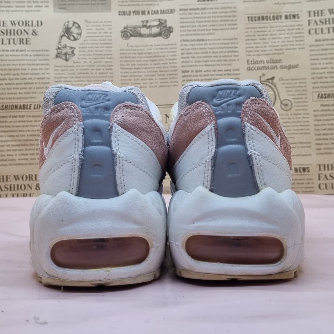 나이키 에어맥스95 블리치드 코랄 운동화230 상품이미지4