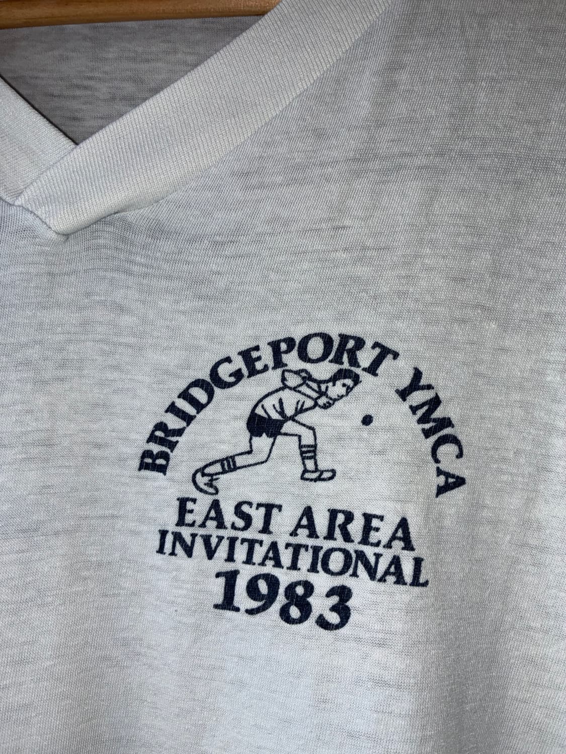 1983 BRIDGEPORT YMCA Invitational V-Neck 상품이미지2