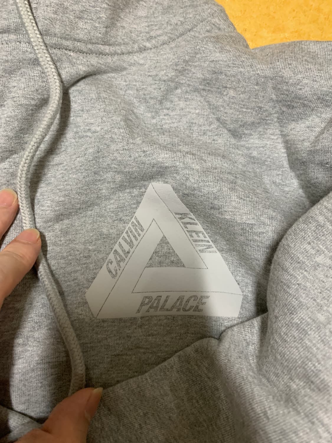 [M] 캘빈 클라인 팔라스 후드티 상품이미지2