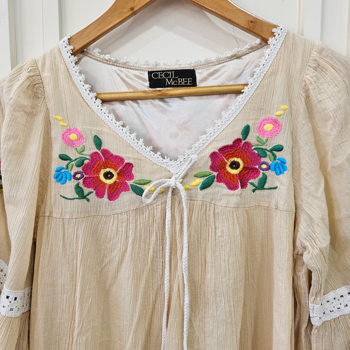 세실맥비(CECIL McBEE) 플라워 자수 원피스 상품이미지3