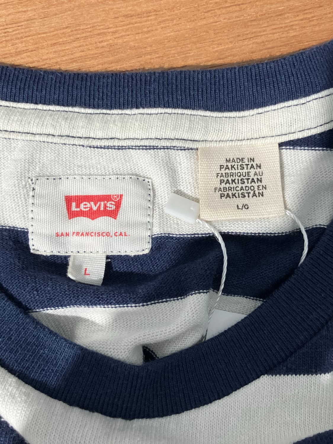 Levi's 네이비 스트라이프 반팔 티셔츠 L 상품이미지3