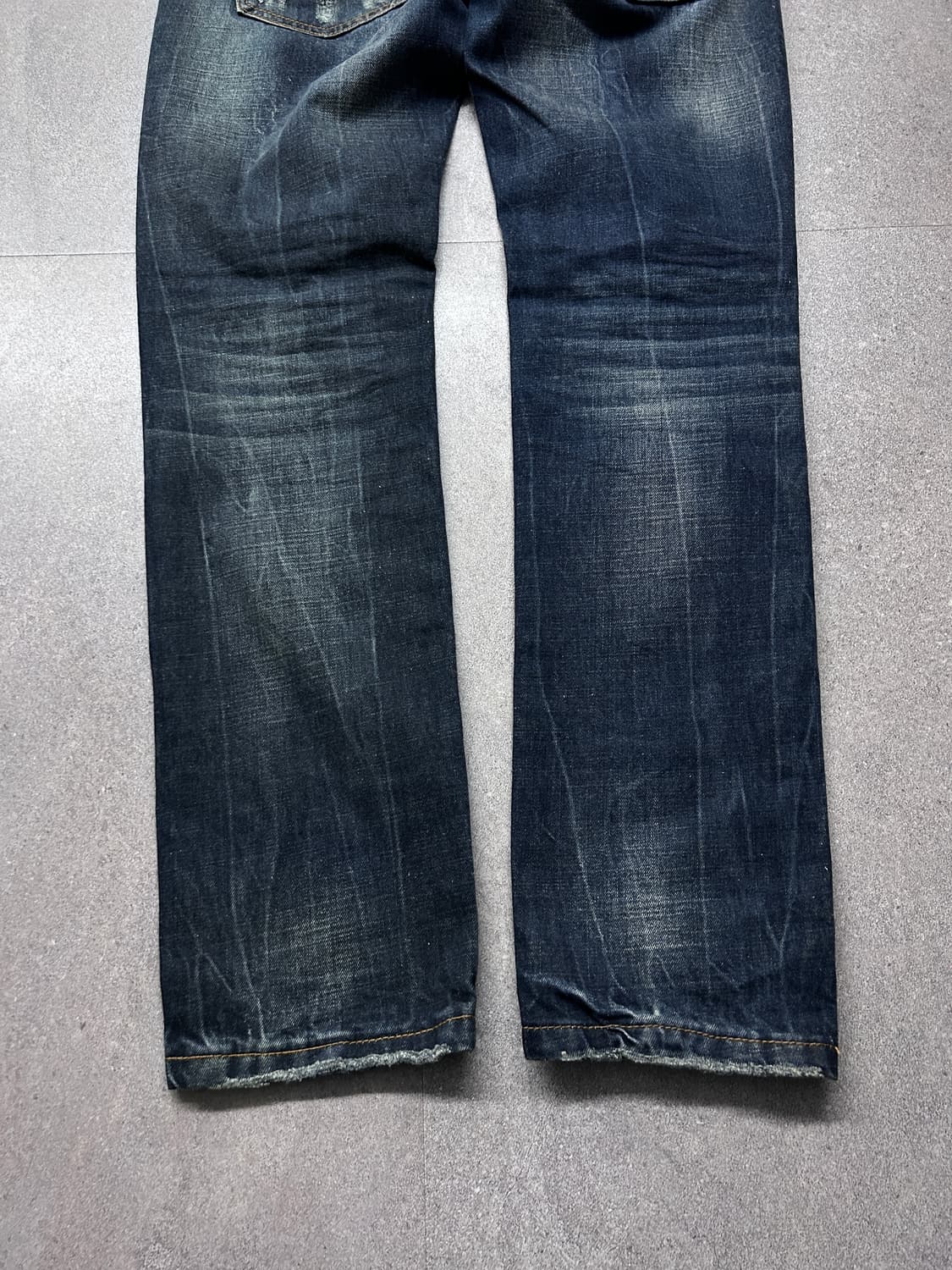 필립플레인 디스트레스드 레이저 디테일 데님 상품이미지8