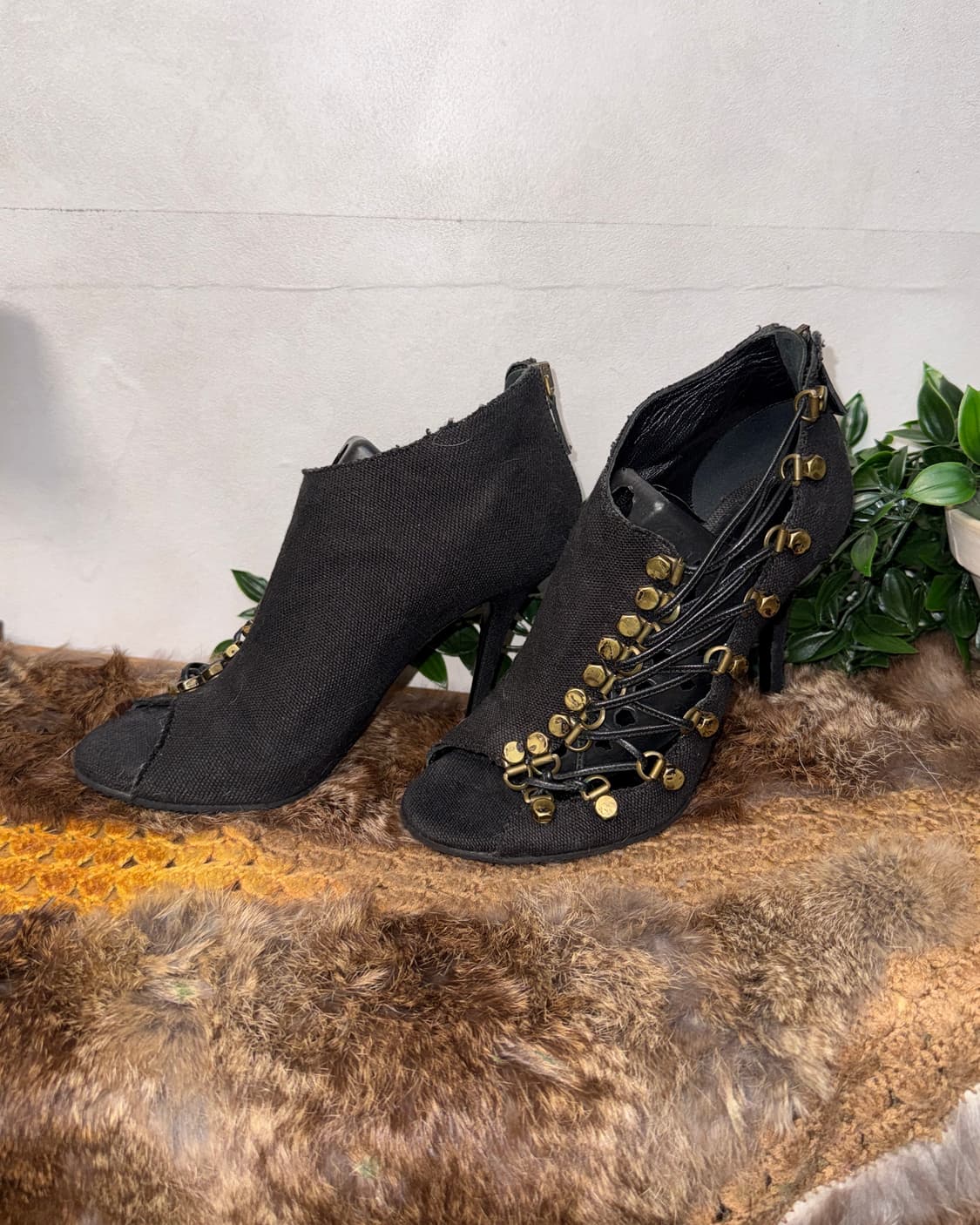 BALMAIN lace up sandal heels 상품이미지2