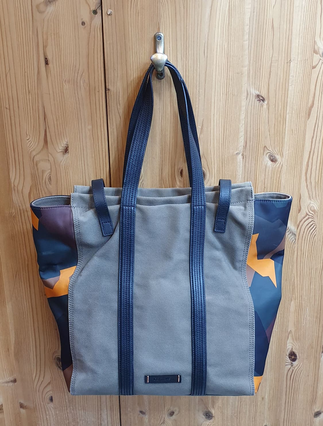 캘빈클라인 럭스 캔버스백 상품이미지2