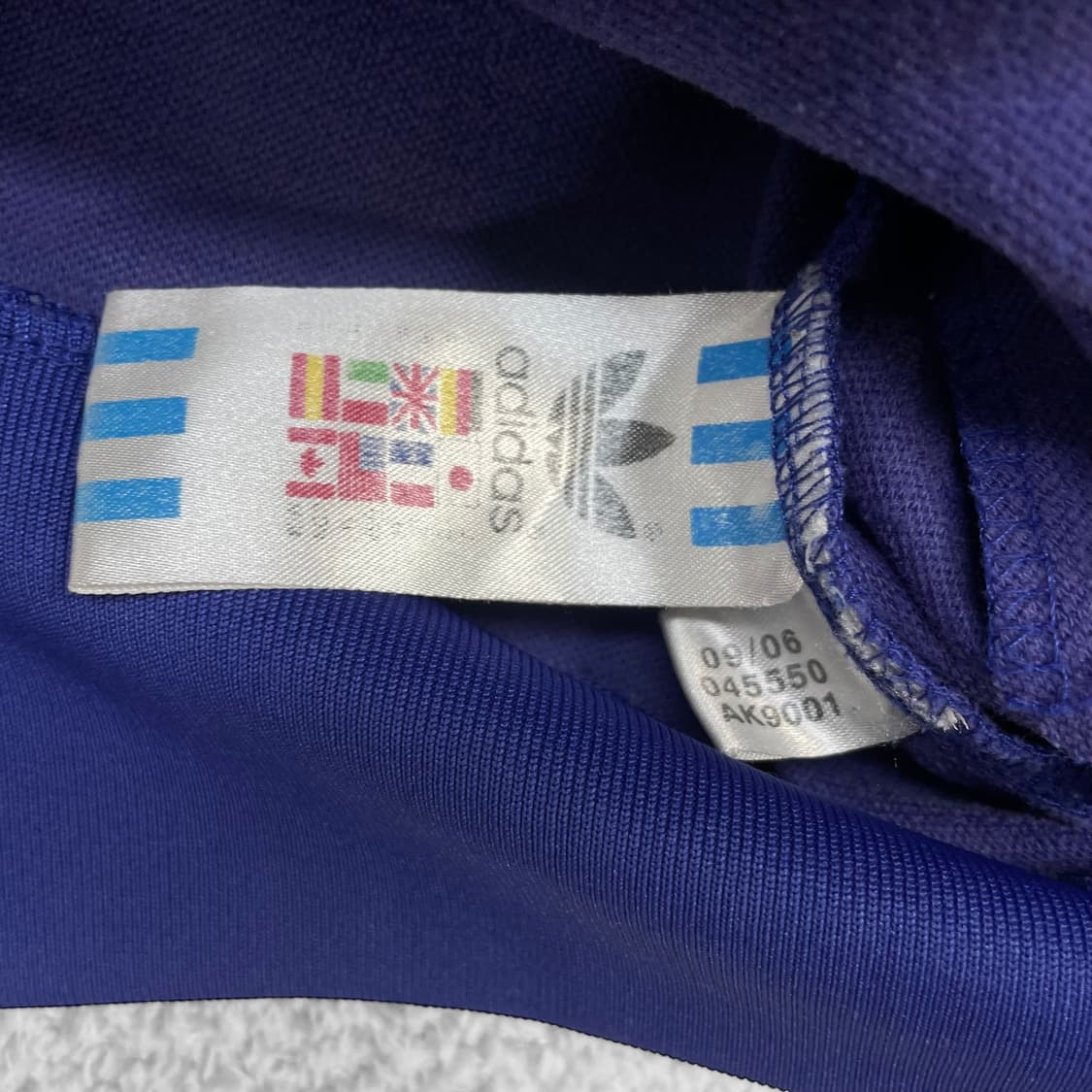 아디다스 00s 레알마드리드 트랙탑 져지 퍼플 상품이미지4