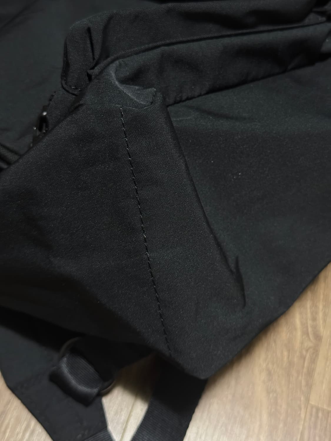 아미아칼바 개버딘 백팩 블랙 상품이미지5