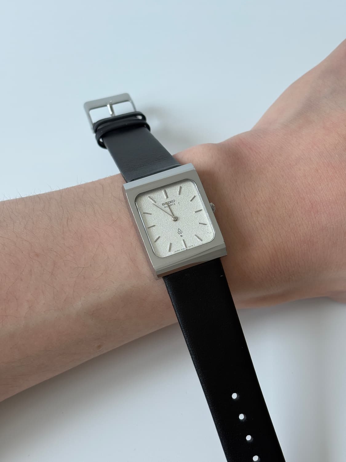 세이코 1970년대 텍스처 다이얼 실버 스퀘어 쿼츠 남성 상품이미지7