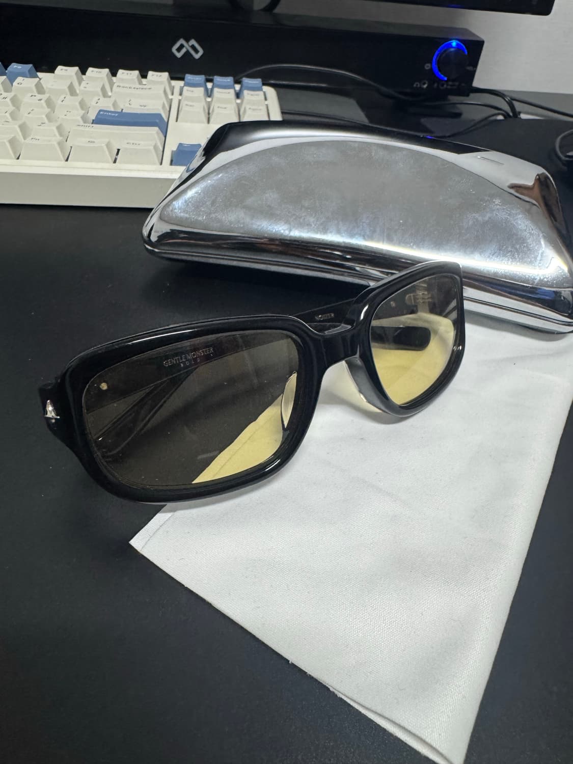 젠틀몬스터 노이저 안경(선글라스) 상품이미지2