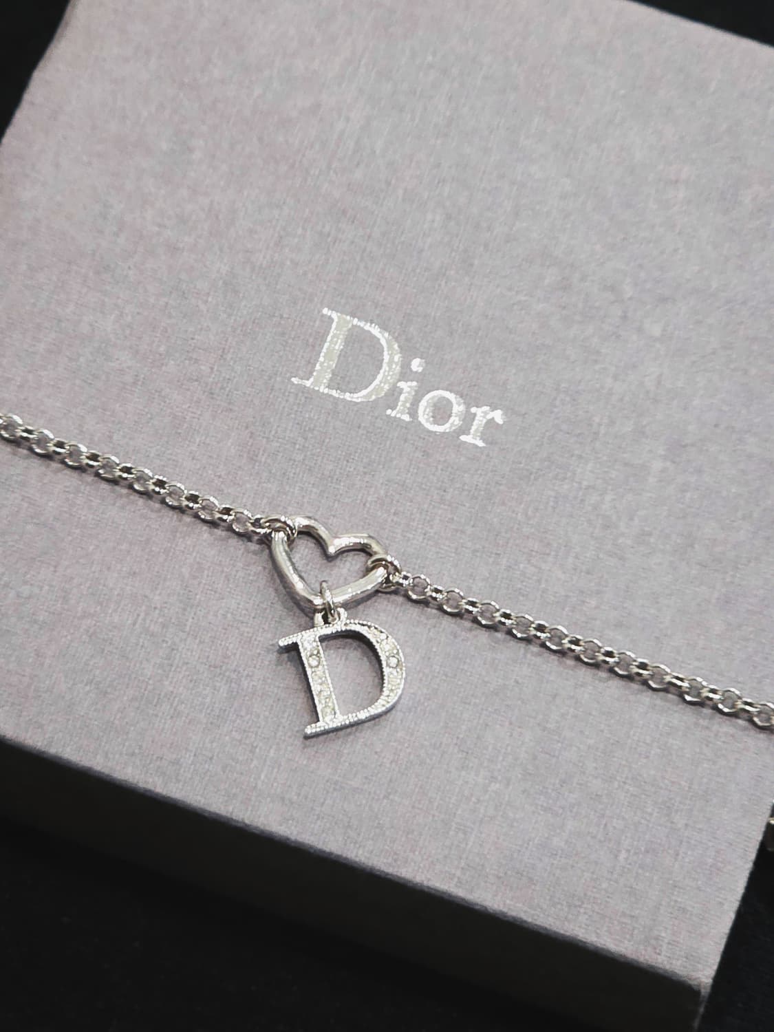 Dior 은장 디올 하트 D 로고 팔찌 상품이미지2