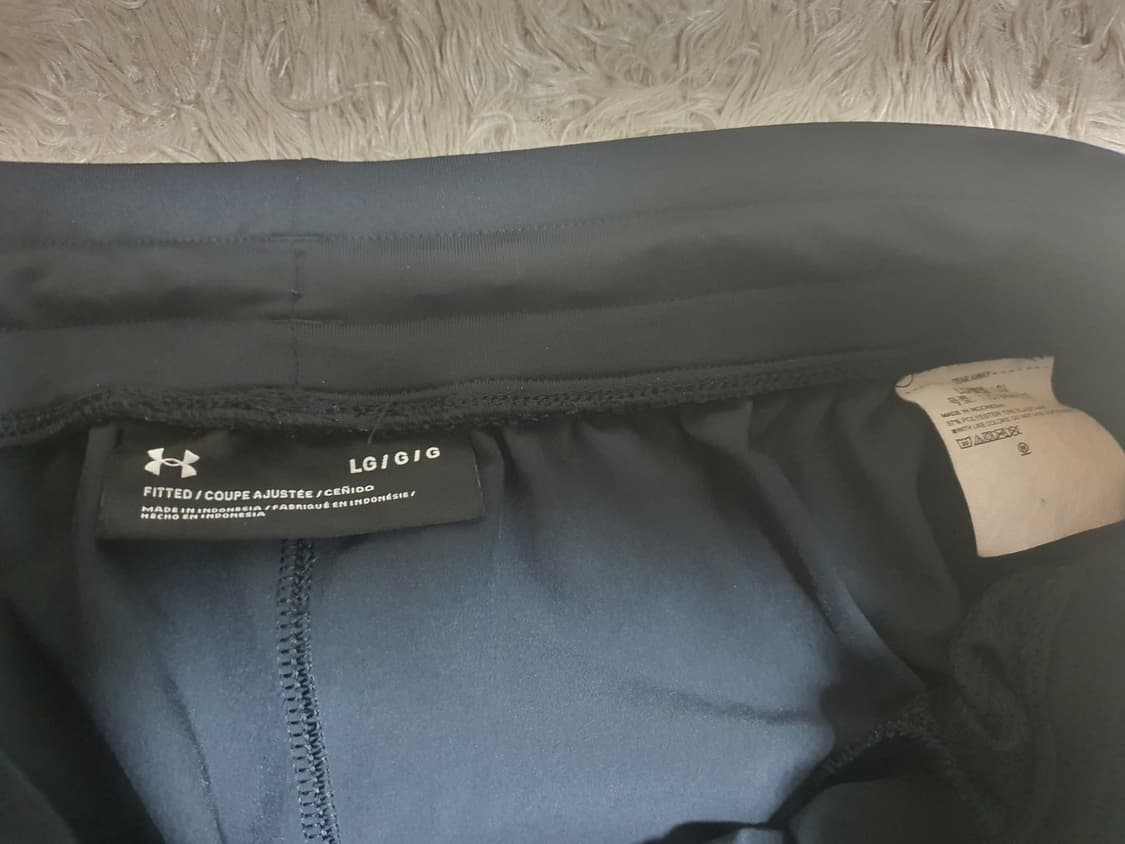 언더아머 팬츠 상태좋고 깨끗해요 사이즈 30~32 상품이미지2