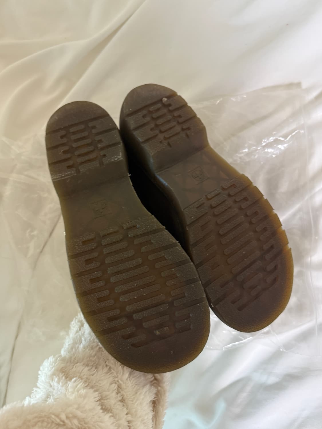 닥터마틴 브라운 SoftWair 구두 240mm 상품이미지4