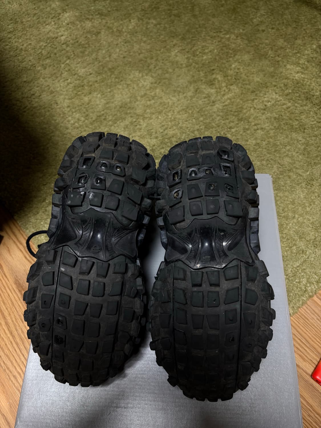 발렌시아가 디펜더 블랙 41 풀박 상품이미지7