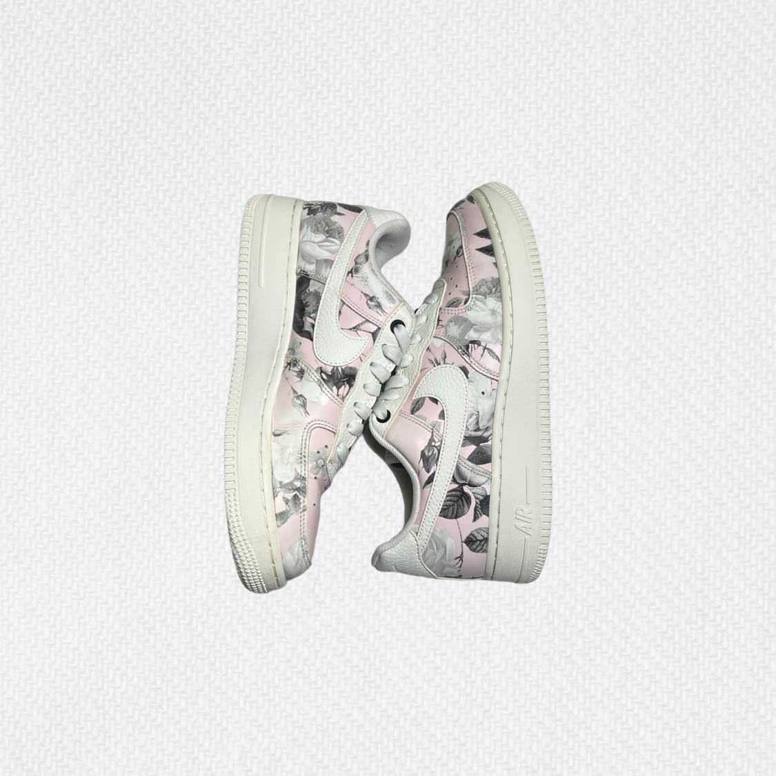 250 W 나이키 에어포스1 로우 플로랄 로즈 상품이미지3