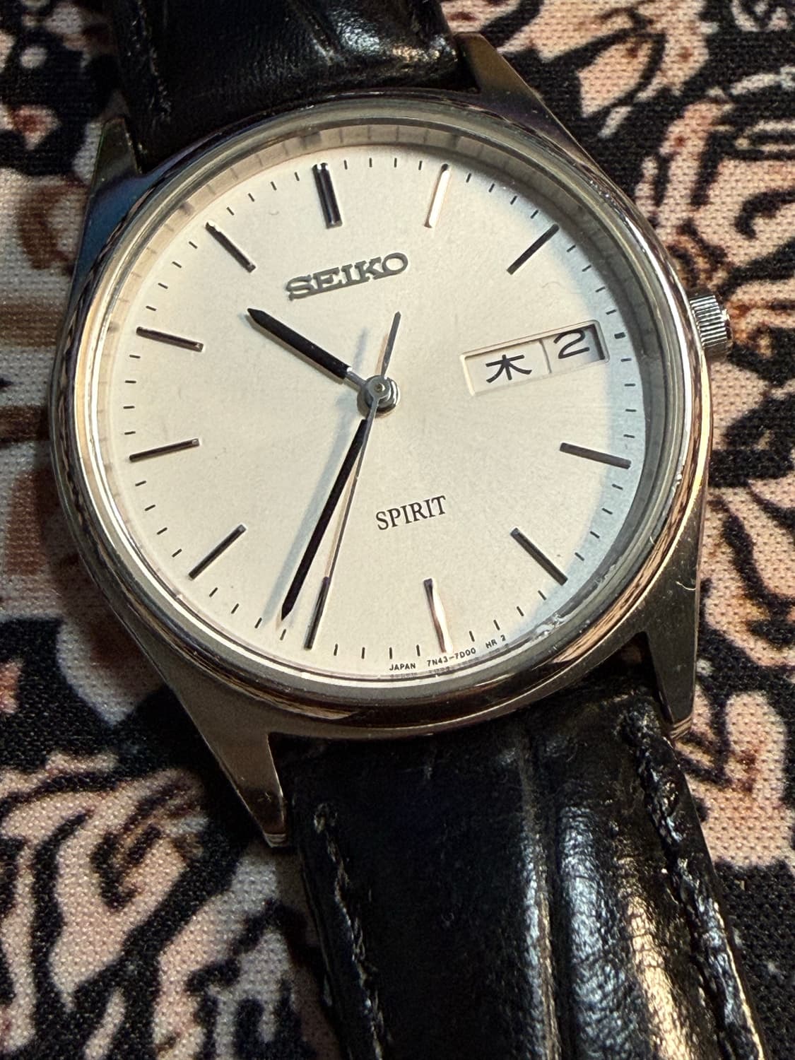 SEIKO 빈티지 쿼츠 시계 상품이미지2