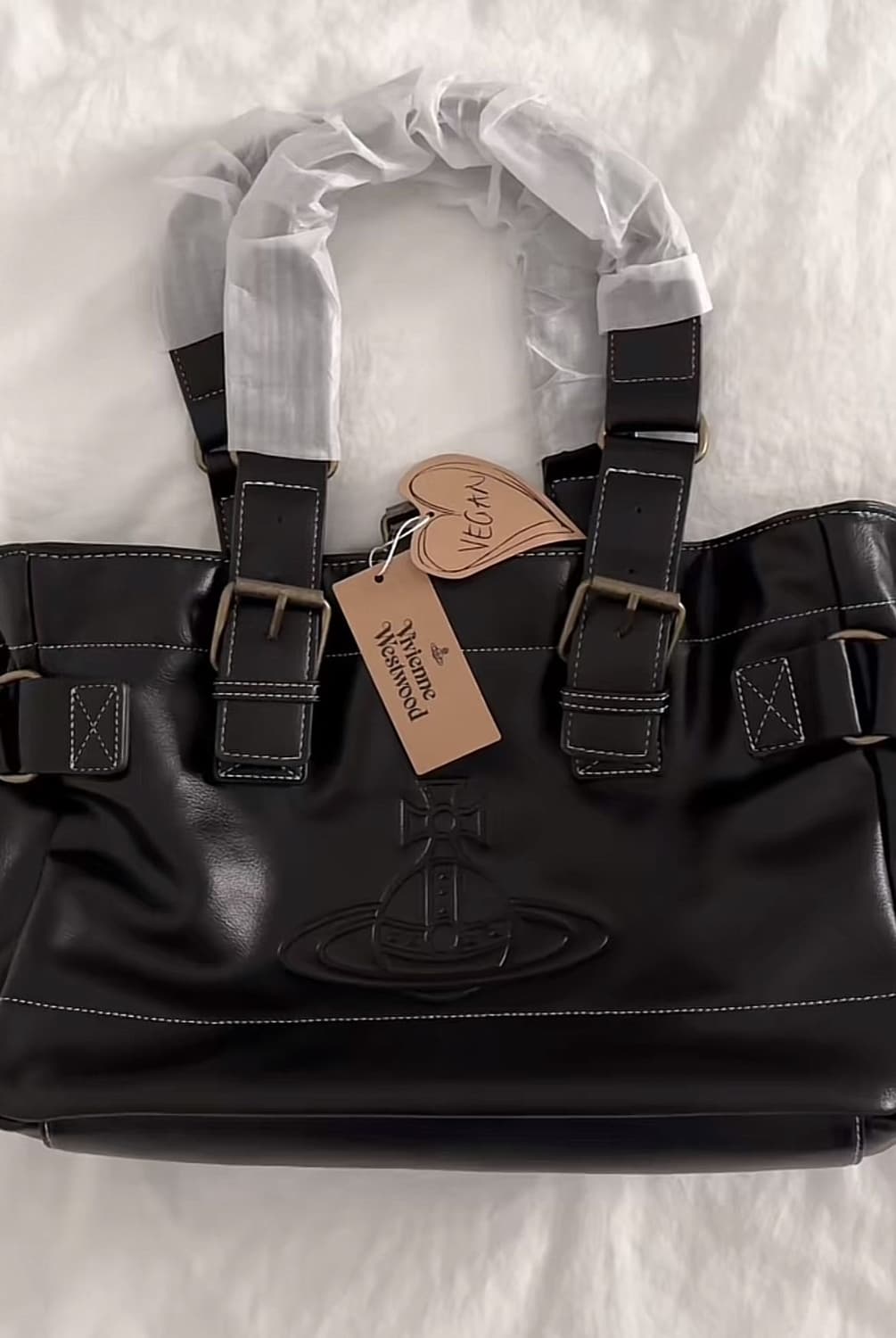 비비안웨스트우드  버클 숄더백 상품이미지1