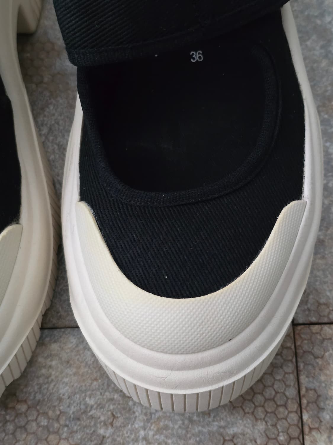 (235)자라 트랙솔 스포티 메리 제인 플랫 슈즈 상품이미지2