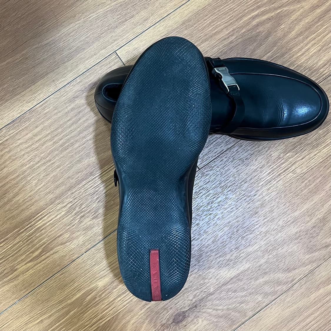 Prada Sports Buckle Loafers 상품이미지5