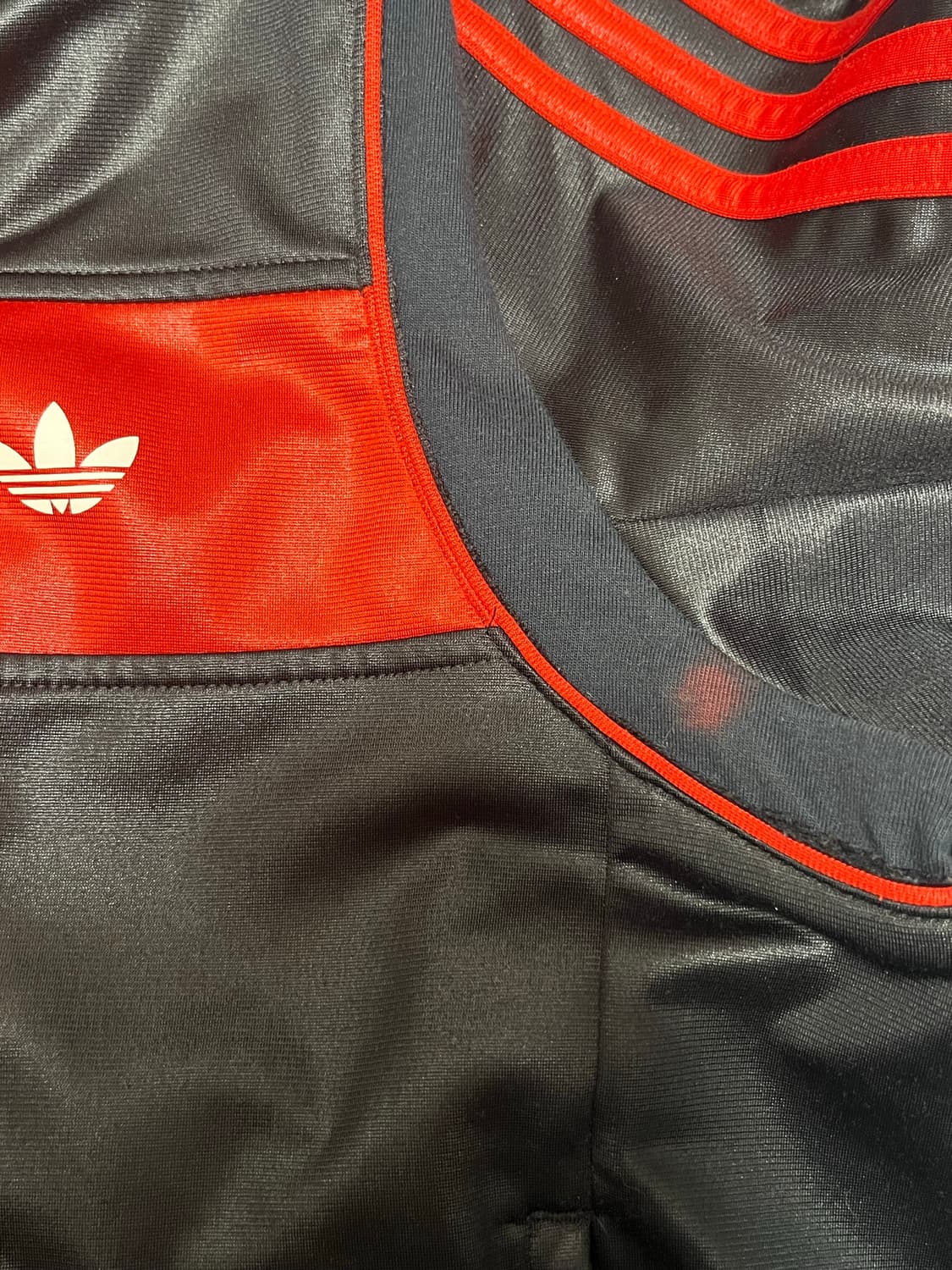 Adidas Red Black Track Jacket 상품이미지10