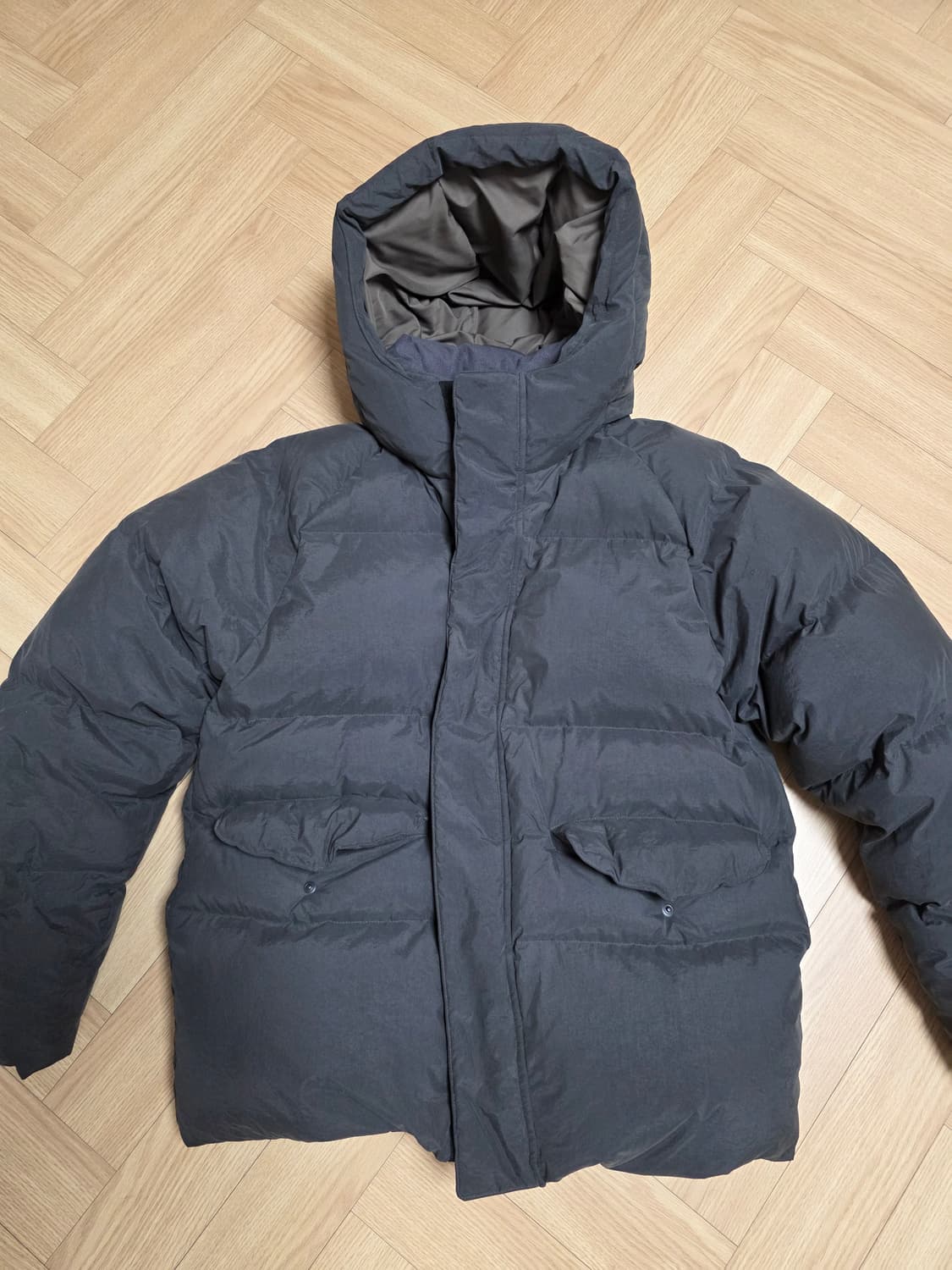 홀리선 패딩 판매합니다 상품이미지1