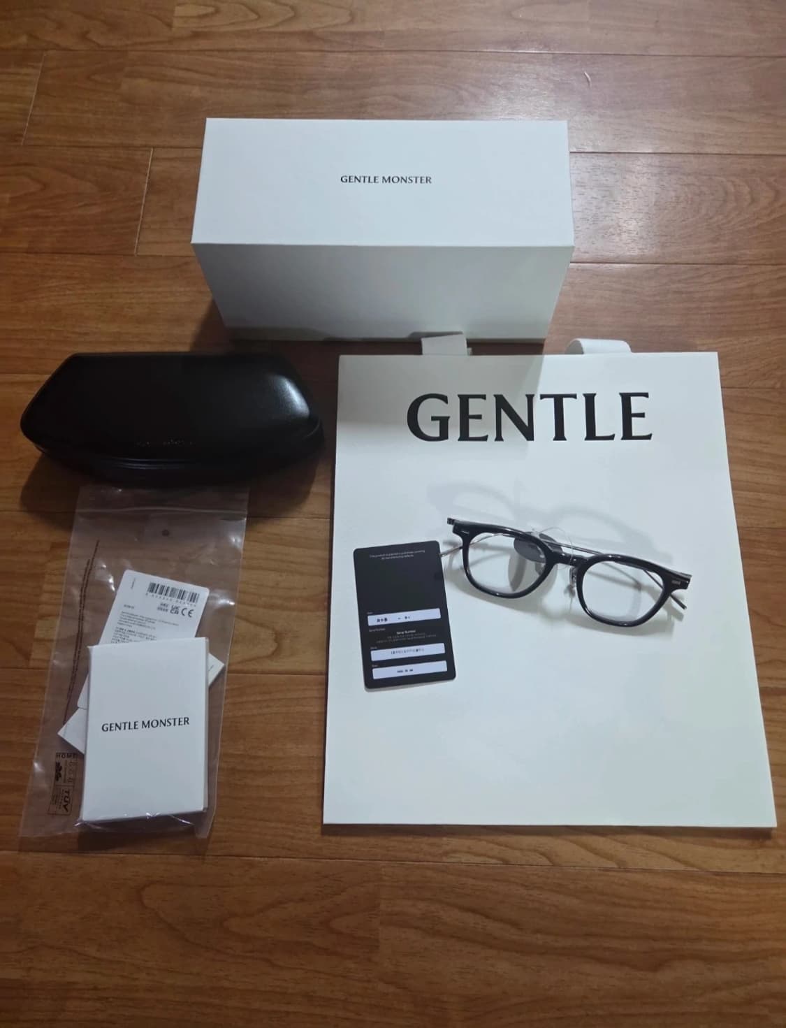 새상품 젠틀몬스터 롭01 블랙 상품이미지1