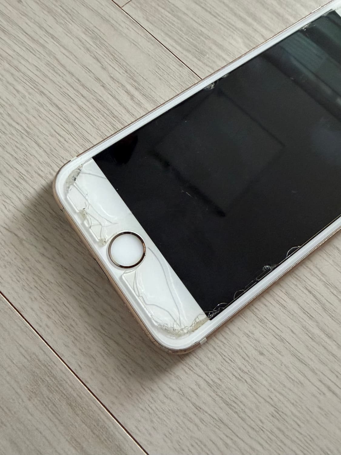 아이폰6s 골드 64기가 상품이미지5