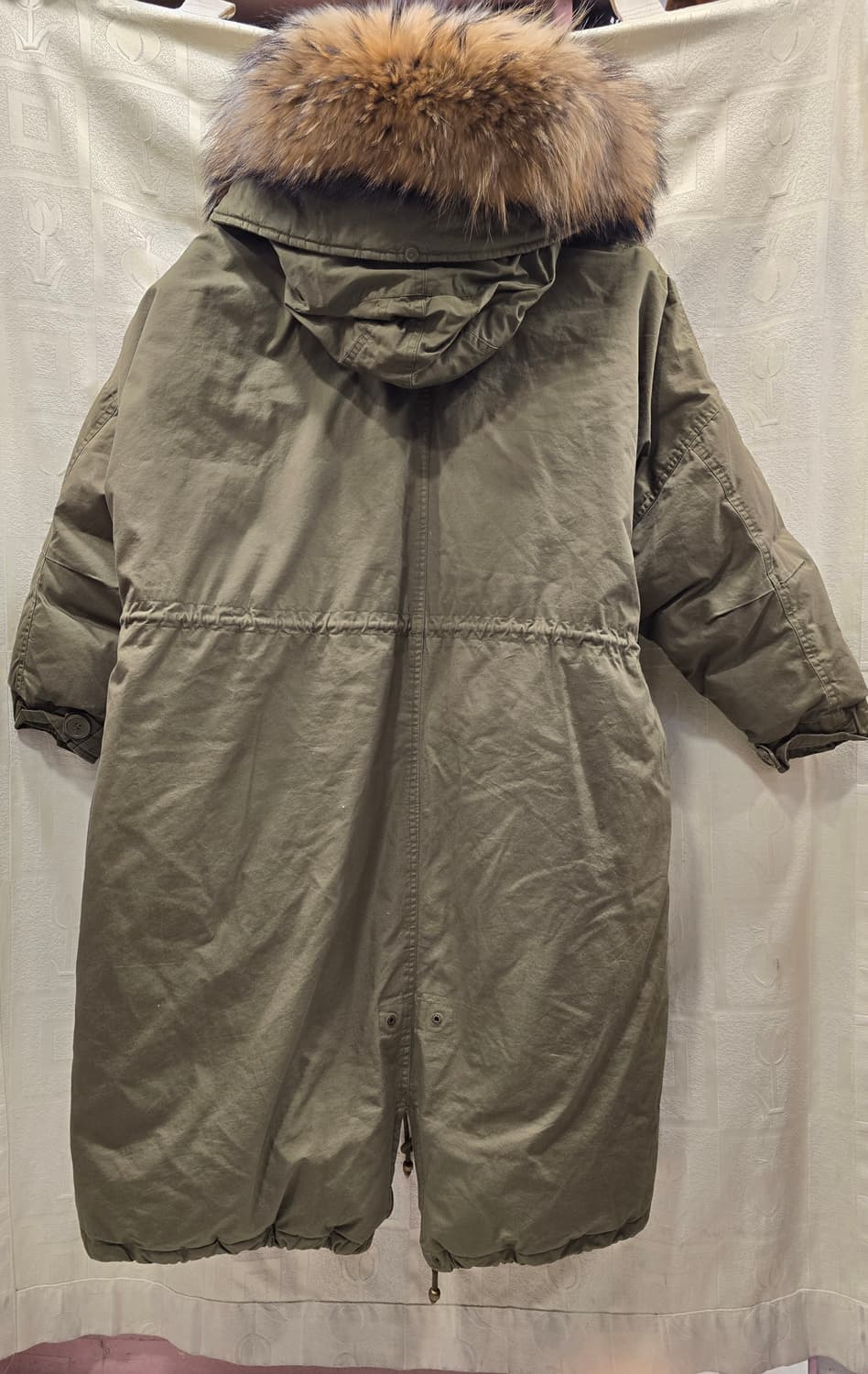 머니패킹 Money Packing 라쿤털 카키 롱패딩 야상 프리사이즈 상품이미지6