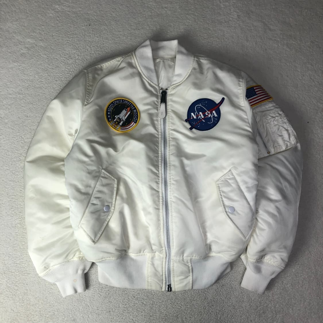 알파인더스트리 나사 ma1 상품이미지1