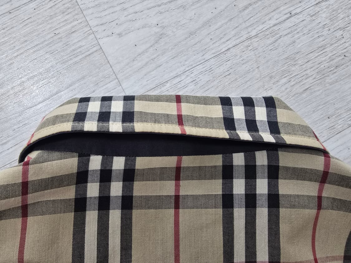 (정품) 버버리 리버서블 체크 점퍼 L 사이즈 남성 명품 자켓 슈프림 상품이미지4