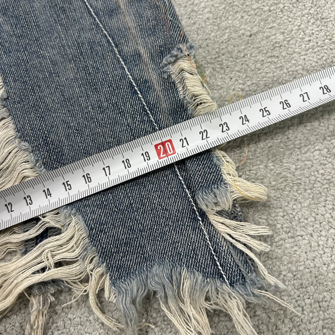 아더에러 데님 메스 커팅진 청바지 31 상품이미지9