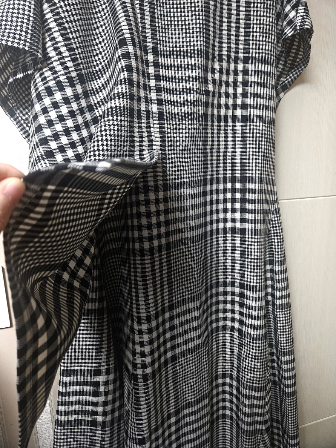 준지 Juun.J 체크 원피스 상품이미지5