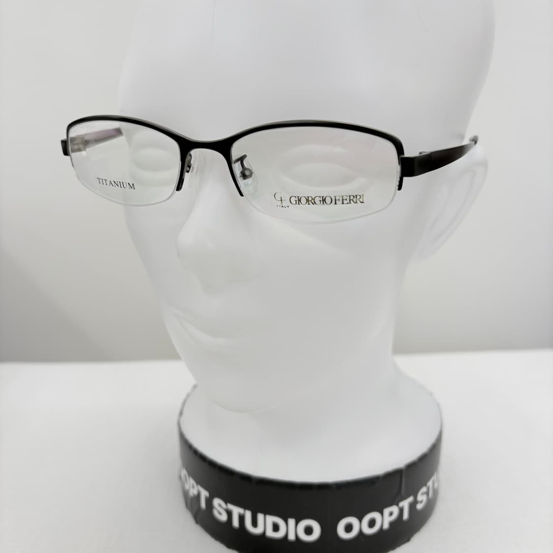 GIORGIO FERRI 블랙 티타늄 반무테 빈티지안경 상품이미지5