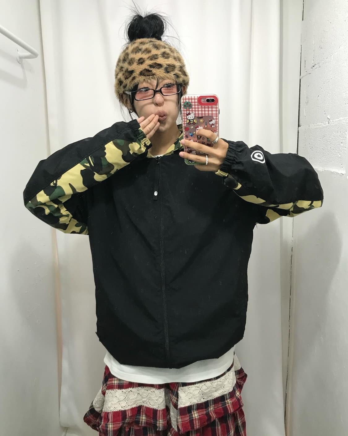 Bape Shark Two-way Windbreaker 상품이미지5