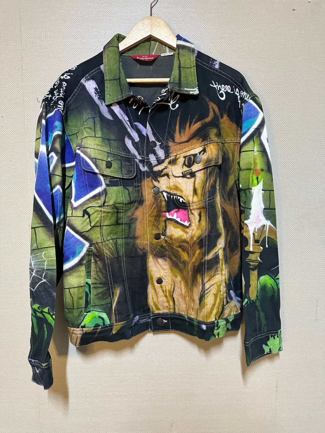 Supreme Lion Jacket 상품이미지1