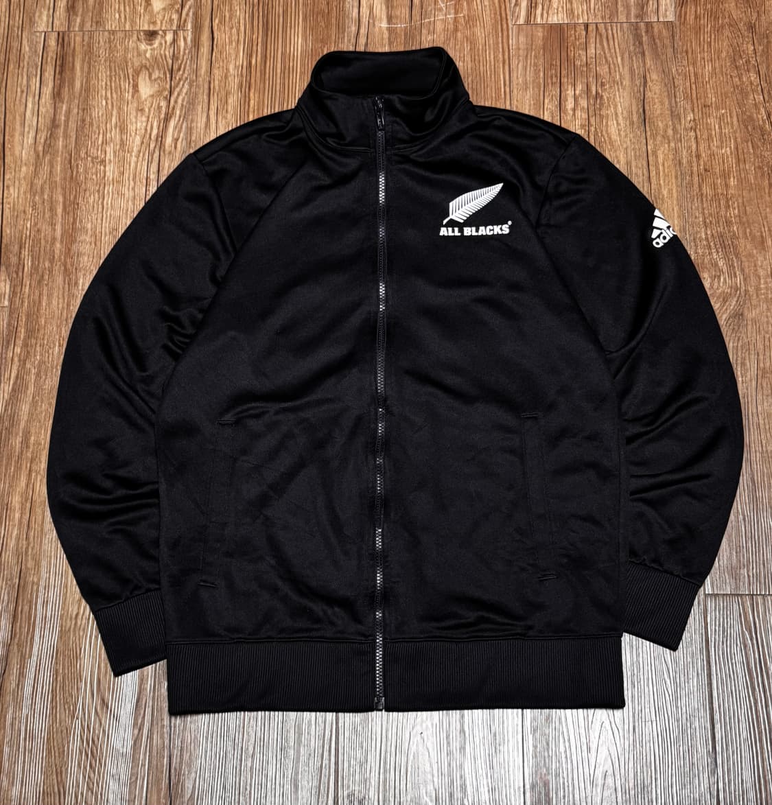 아디다스 x 올블랙스 블랙 트랙탑 상품이미지2