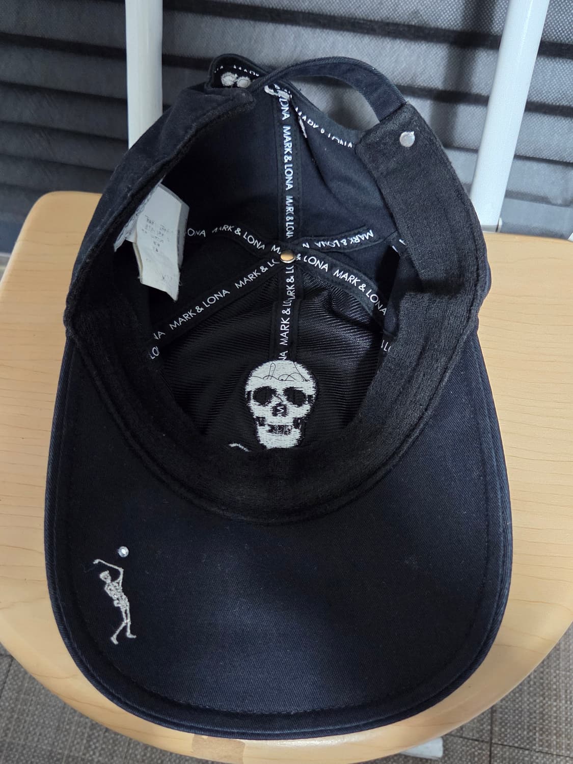 [마크앤로나] 스컬 자수 골프 볼캡 판매합니다. 상품이미지6