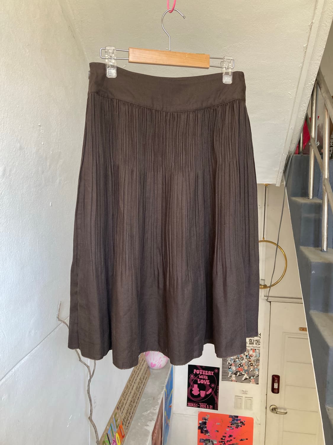 플레어 플리츠 미디 스커트 상품이미지1