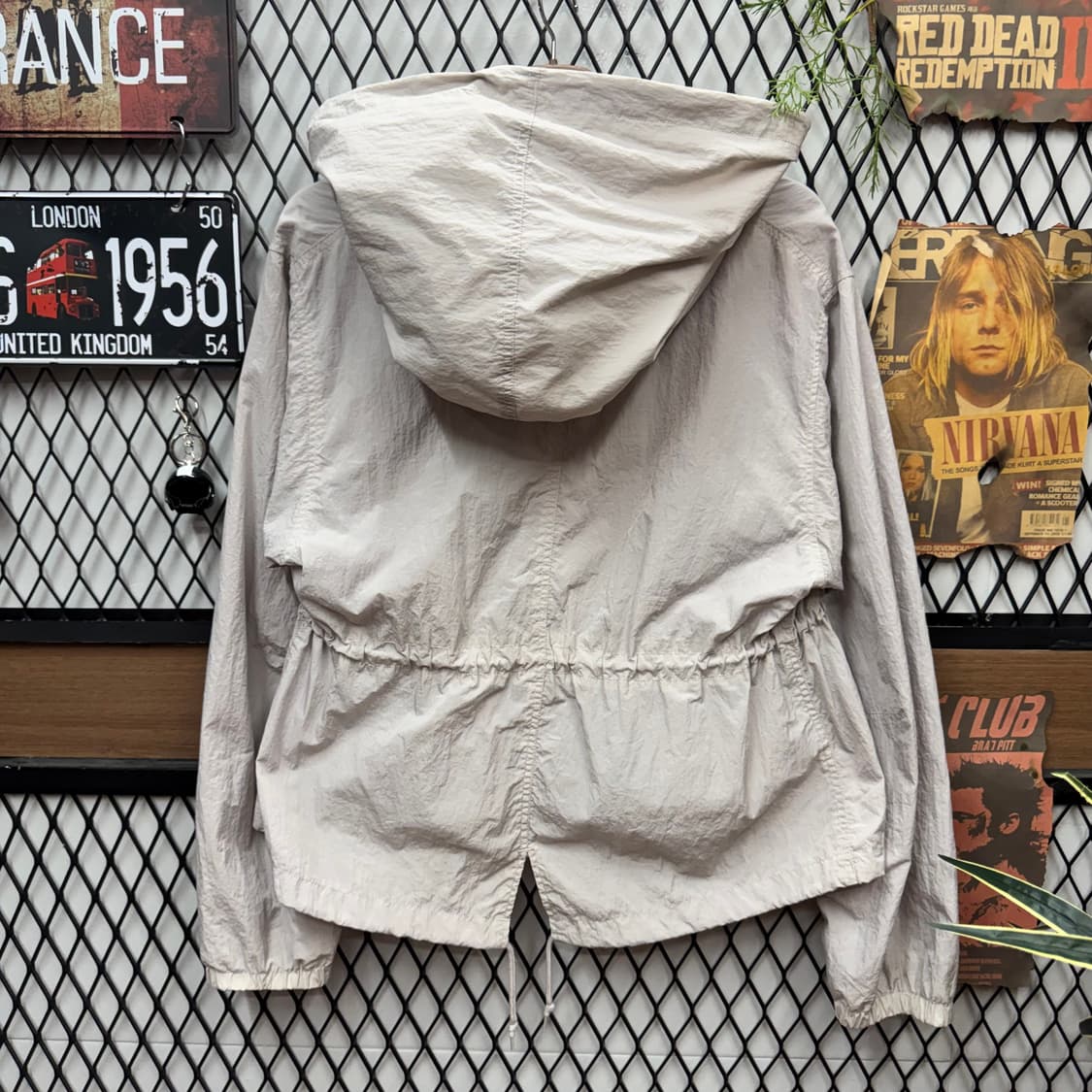 알파인더스트리 크롭 나일론 필드 자켓 전후면 스트링 포인트 그레이 상품이미지2