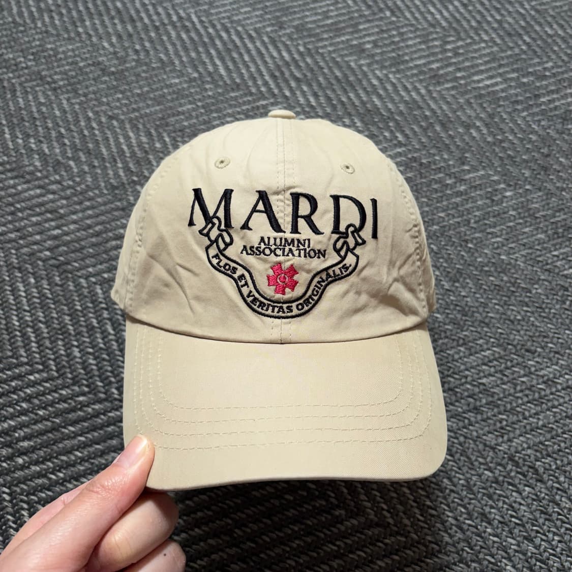 마르디 메크르디 ALUMNI CLASSIQUE 베이지 볼캡(OS) 상품이미지1