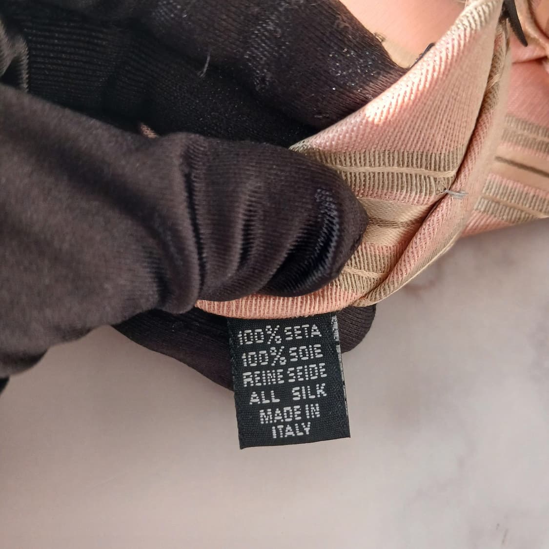 아이그너 실크 피치 스트라이프 넥타이 9.1cm A등급 A19075
 상품이미지9